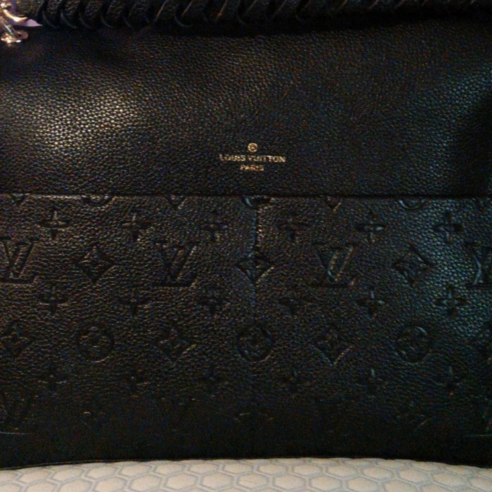 Louis Vuitton hobo
